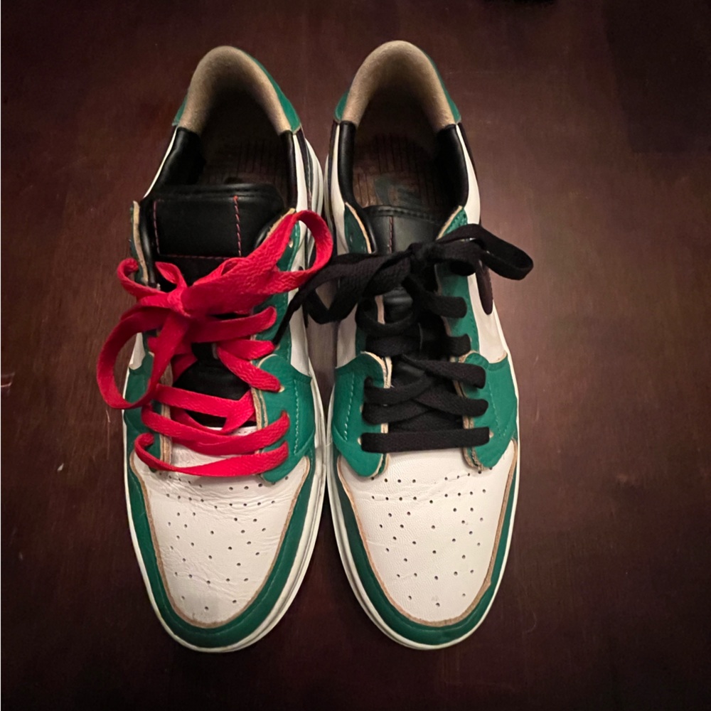 Jordan 1 Elevate Low Lucky Green 2022 Jordan Charms Size 9.5 Woman